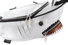 画像をギャラリービューアに読み込む, シャークスリングバッグ マイクロF