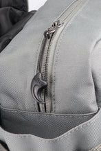 画像をギャラリービューアに読み込む, ティラノサウルポーチ